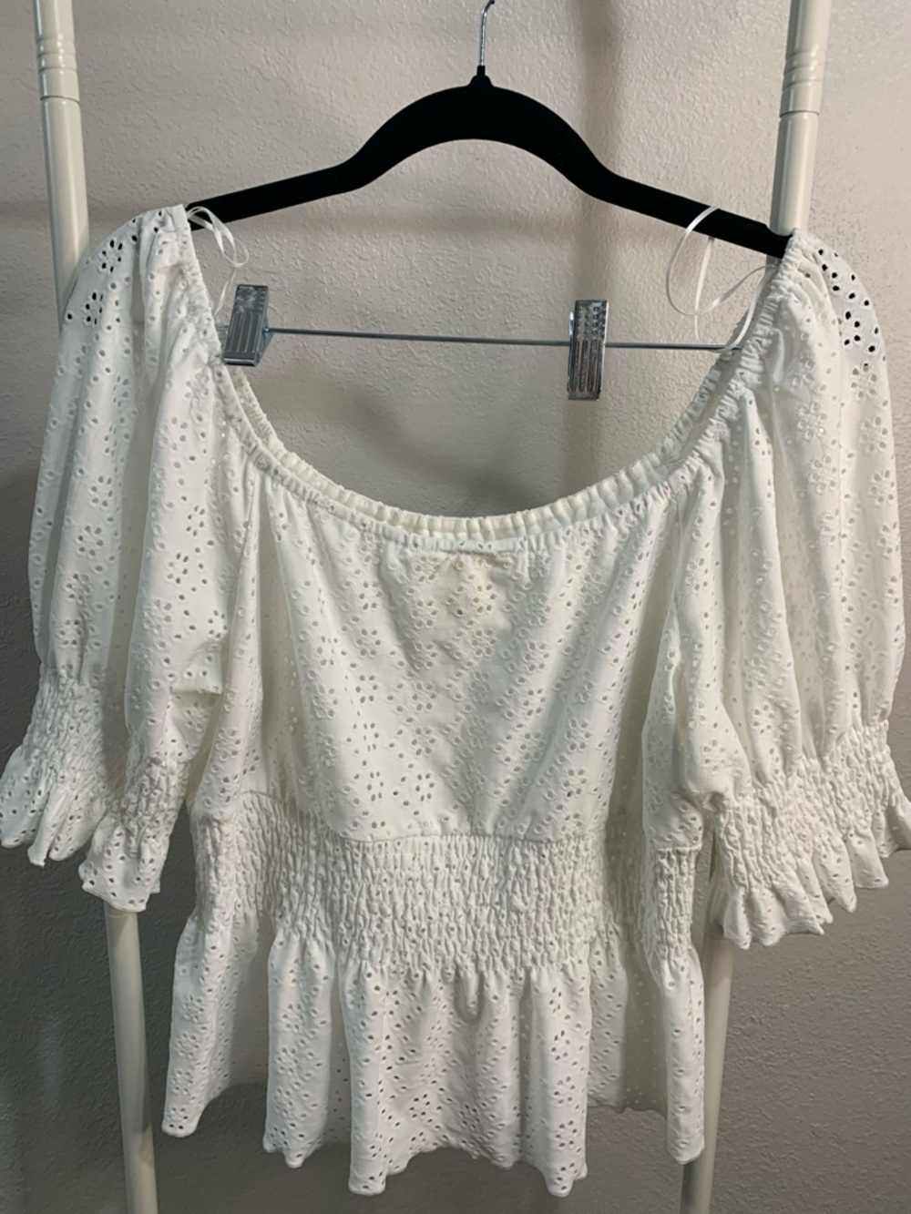 URBAN Romantics White Eyelet Smocked Peasant Top - Picture 7 of 7